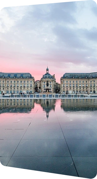 Place-de-la-bourse-miroir-deau